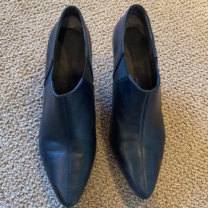 Rockport Black Leather Heeled Ankle Boots